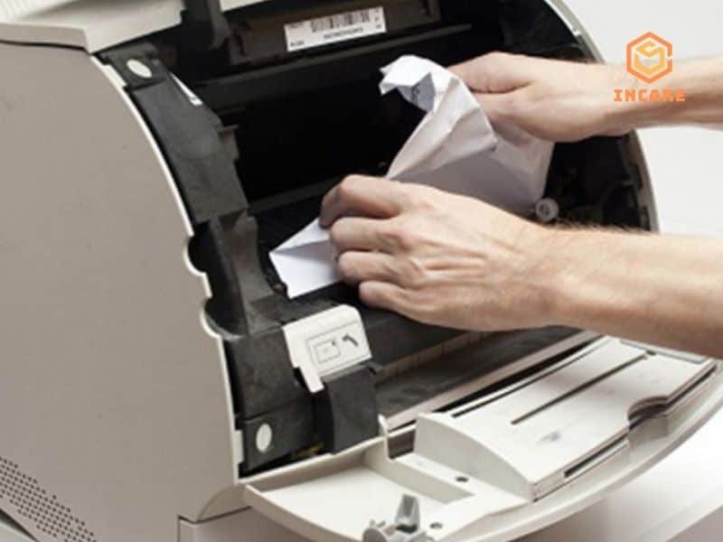 Hộp mực bị lỗi không thay có thể gây ra kẹt giấy