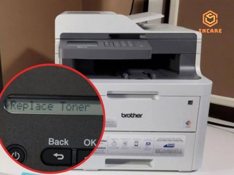 Máy in hiển thị thông báo lỗi thay hộp mực