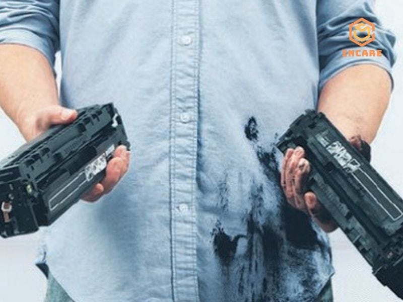 Hộp mực bị rò rỉ mực là dấu hiệu bạn nên thay 